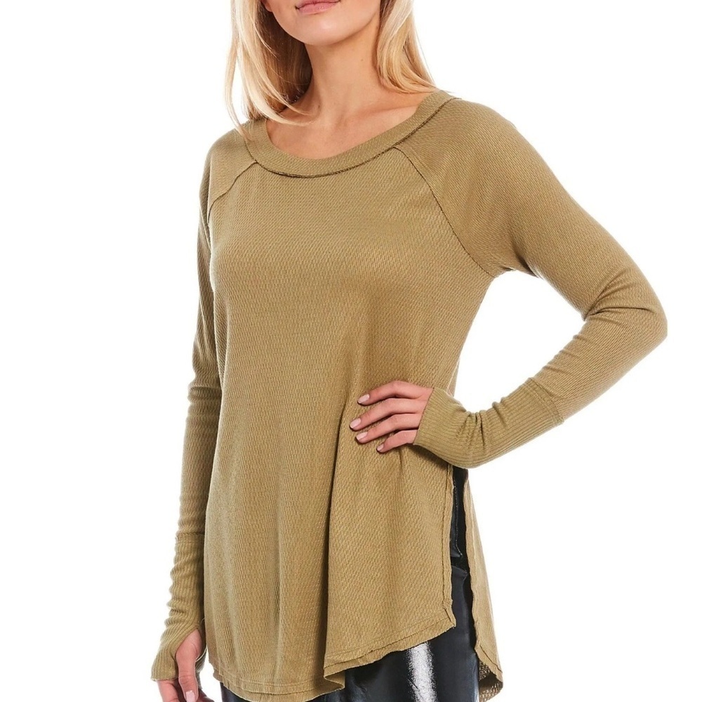 We The Free XS Olive Green Waffle Knit Long Sleeve Top Thumbholes